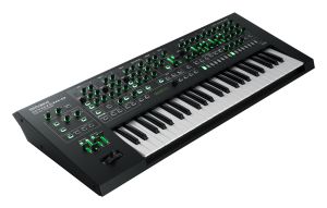 Roland Aira SYSTEM-8 Plug-Out Sythesizer - Perspektive