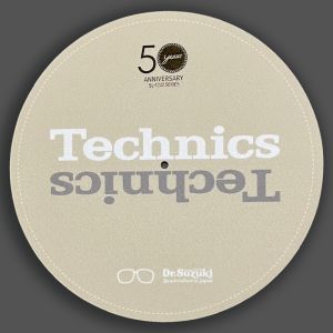 Dr. Suzuki X Technics 12'' 50th Limited Edition Slipmats beige